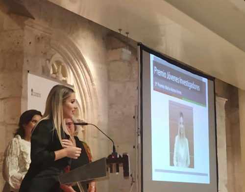 María Alonso-Ferrer recibe el Primer Premio Jóvenes Investigadores/as de la SCEPS
