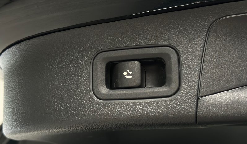 Mercedes EQA250