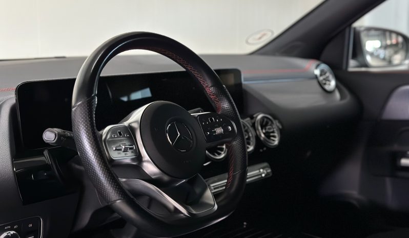 Mercedes EQA250