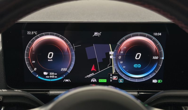 Mercedes EQA250