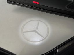 Mercedes EQA250