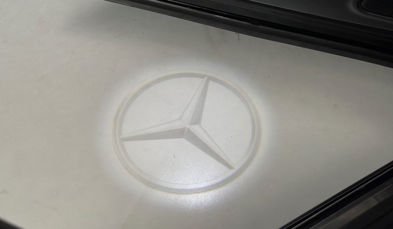 Mercedes EQA250