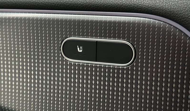 Mercedes EQA250