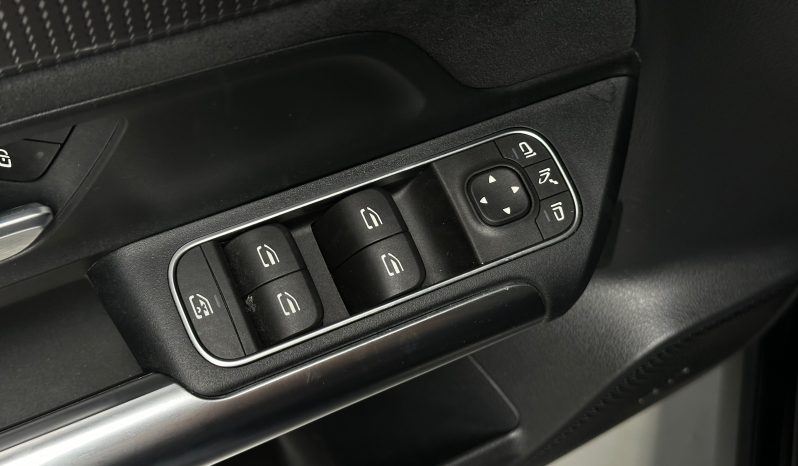 Mercedes EQA250