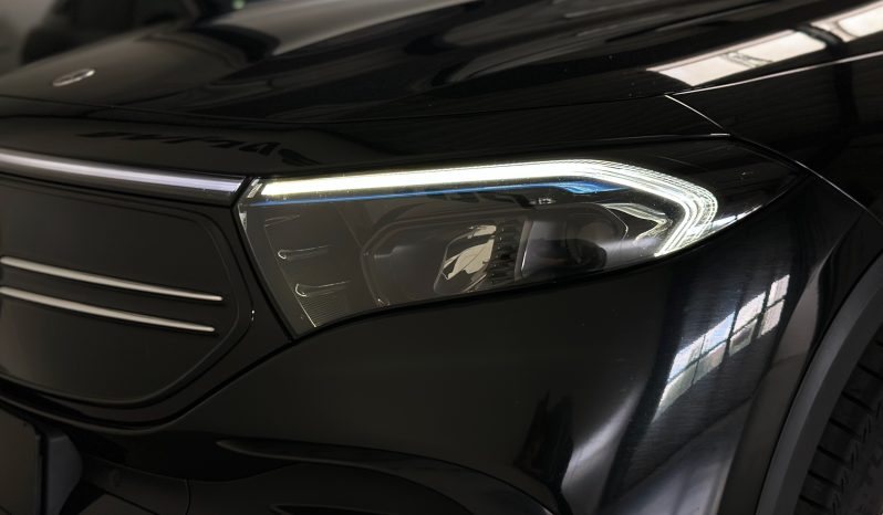 Mercedes EQA250