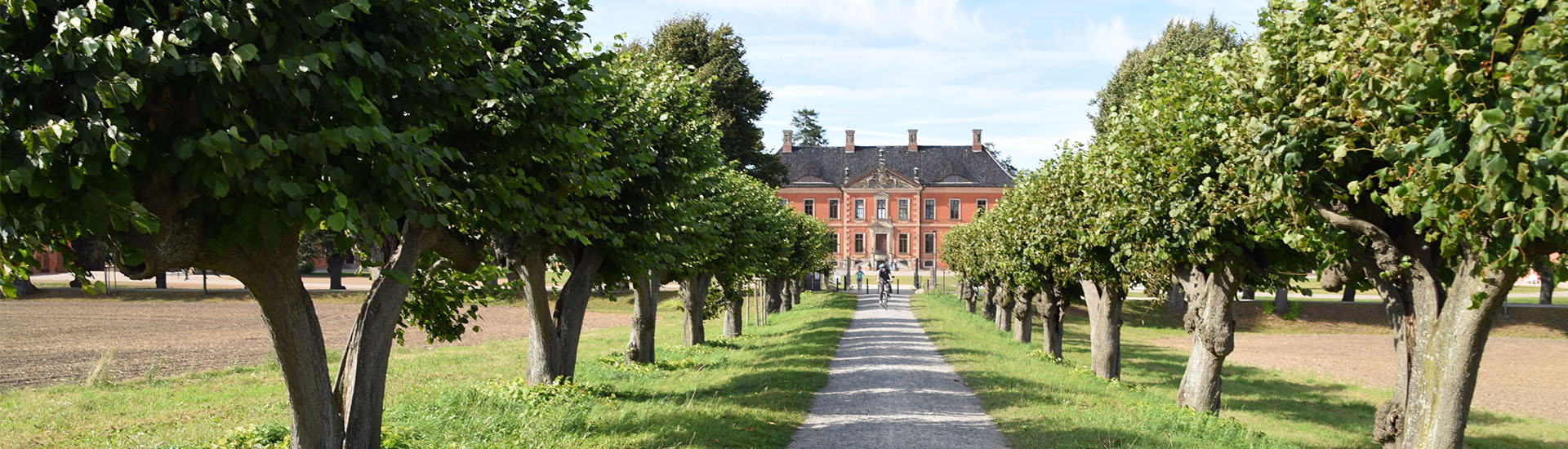 Slider_1920x550_Schloss Bothmer_03