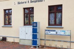 Verschließbare E-Bike Ladestation gegenüber am Pferdemarkt in Schwaan