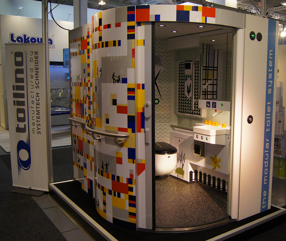 Mondriaan inspired toilet for the Netherlands (Stadler Flirt NS)