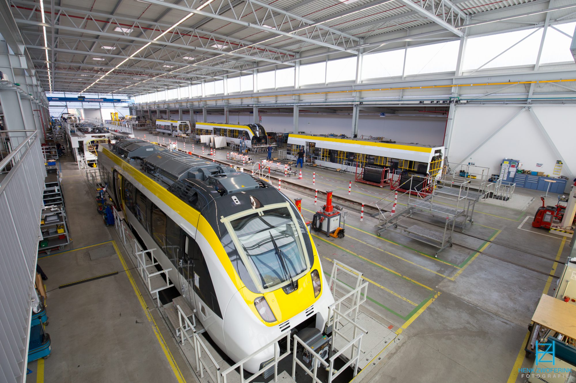 Bombardier @ Hennigsdorf: Building Talent2 trains for DB Regio, to be used at the Gäu-Murr network - Henk Zwoferink