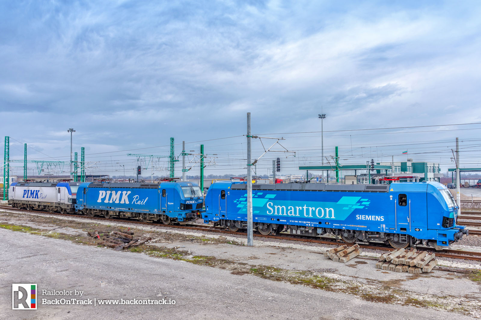 [BG / Expert] The modern colors of PIMK Rail – Vectron & Smartron fleet ...