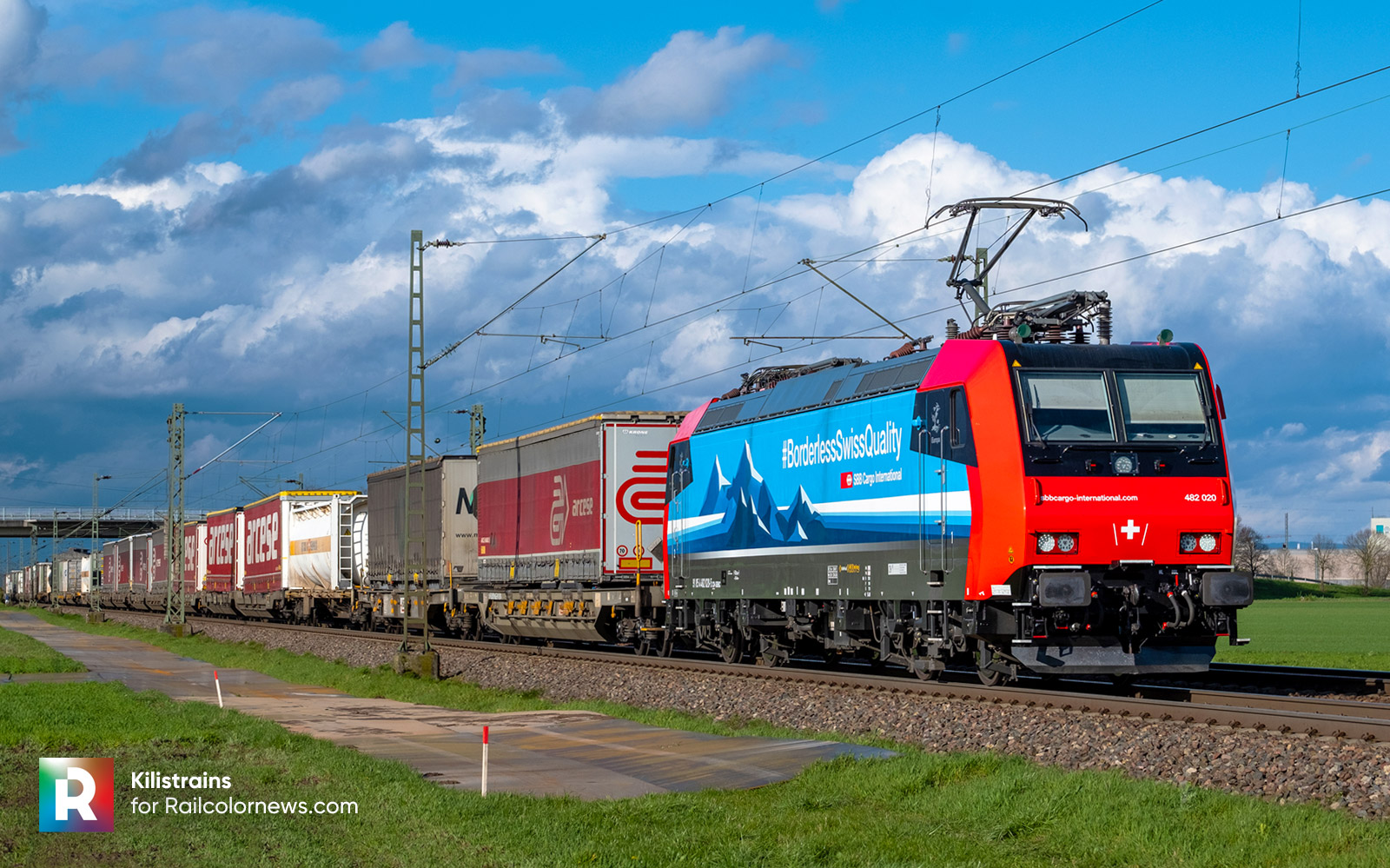 design] SBB Cargo 482 020 becomes part of the 'Alppiercer' family 