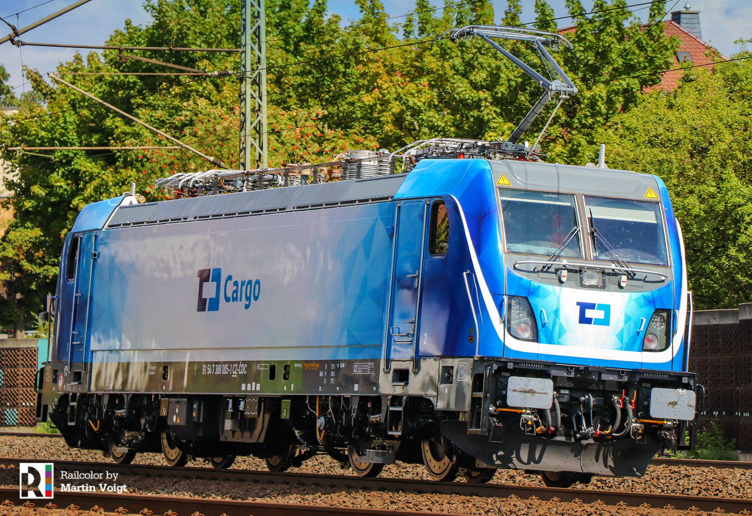 [CZ] In the picture: ČD Cargo 388 005 in a new design [updated ...
