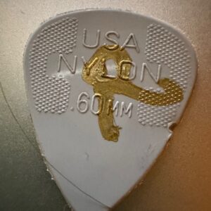 signed plectrum