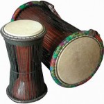 rammetrommer- rammetromme- shamantrommer- shamantromme- samiske- trommer- samisk- tromme- runebomme- trolltromme- sametromme- shamanisme- tromme- shaman -drum- shaman -drums- håndtrommer- håndtromme- håndlavede- trommer- håndlavet- tromme- håndbyggede- trommer- håndbygget -tromme- trommer- tromme- trommerejse- trommerejser- trommehealing- trommeskind- kronhjorteskind- hjorteskind- gedeskind- djember- djembe- råhud- rå -skind- talking- drums- talking -drum bata -trommer bata- tromme afrikanske- trommer- artndrum