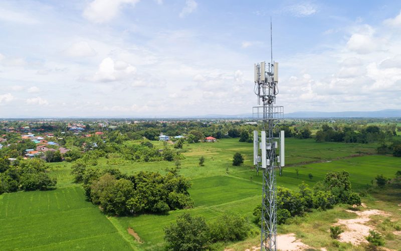 Mast in nature 5G