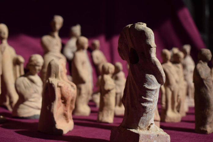 Archeologia alternativa: statuette misteriose