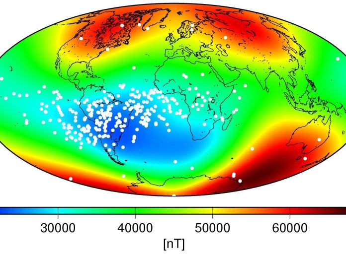 L'anomalia del campo magnetico terrestre nell'atlantico meridionale non indica una prossima inversione dei poli magnetici