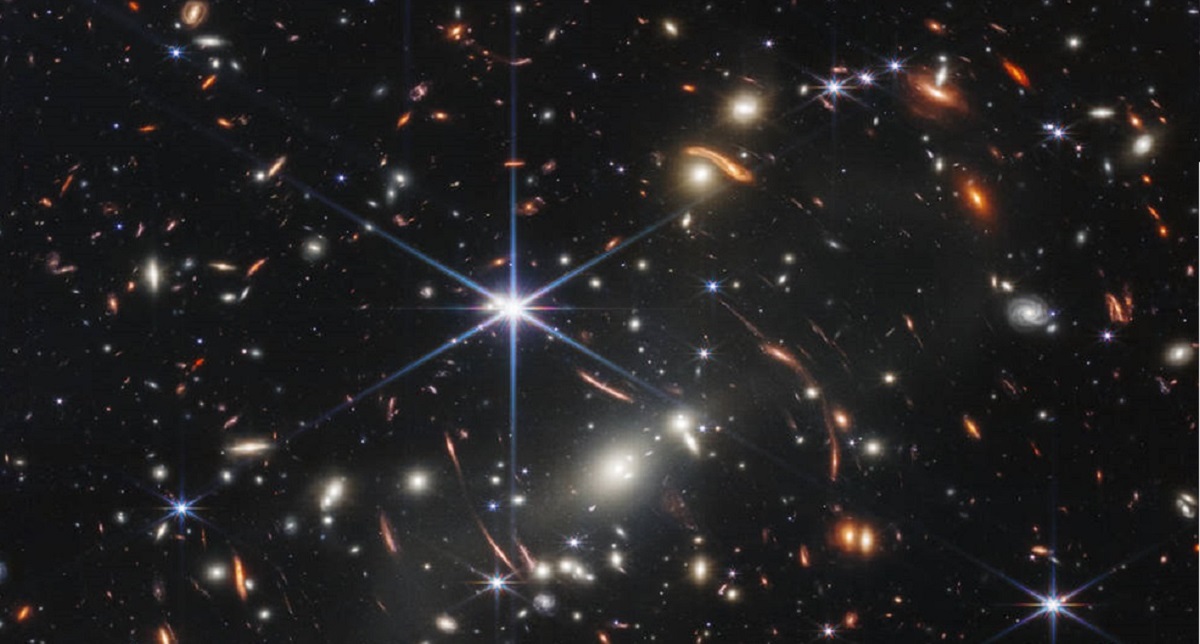 Misteri irrisolti dell'universo: dal Big Bang alla tensione di Hubble