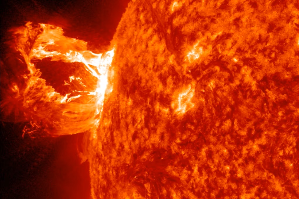 Brillamento solare, siamo preparati ad affrontare un evento a livello Carrington? Tempesta solare 