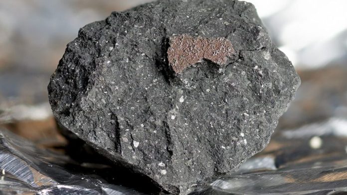 Meteorite Winchcombe: trovata acqua extraterrestre nel suo interno