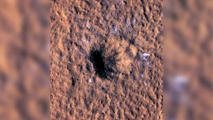 221027145031 03 mars impact crater