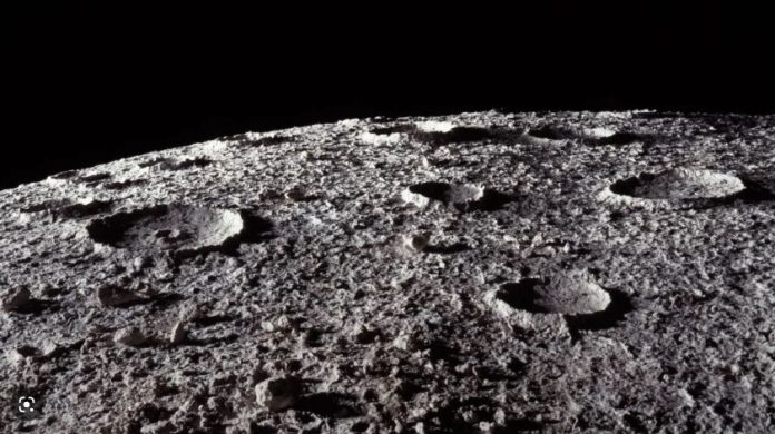 Spiegate le strane anomalie magnetiche registrate sulla Luna