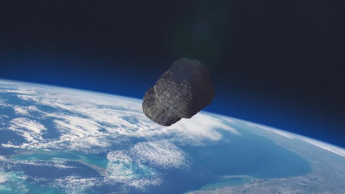 Un asteroide è sfrecciato vicinissimo alla Terra
