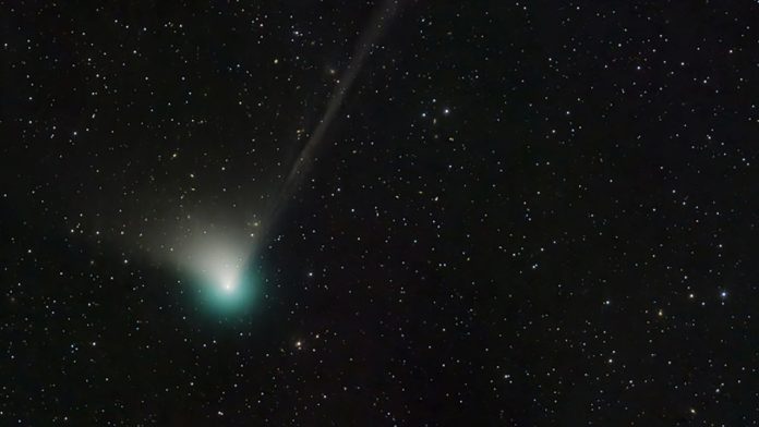 Questo mese potremo vedere nel cielo notturno una cometa verde