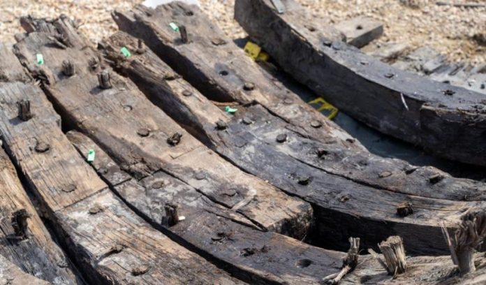 Rara nave elisabettiana rinvenuta in una cava