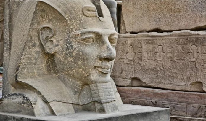 Ramses II: ricostruito il volto del famoso faraone