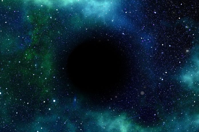 Simulato in laboratorio l'orizzonte degli eventi di un buco nero, Markarian 817