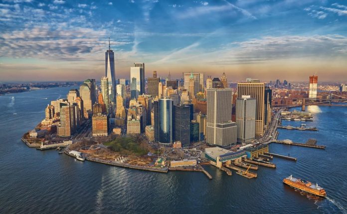 New York sta sprofondando sotto il peso dei suoi grattacieli