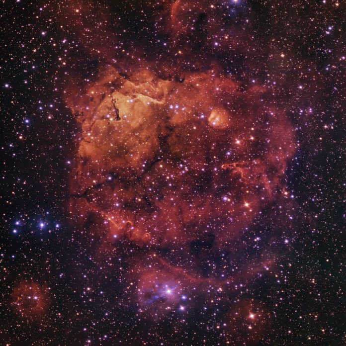 La nebulosa "Smiling cat" catturata in una nuova immagine dell'ESO