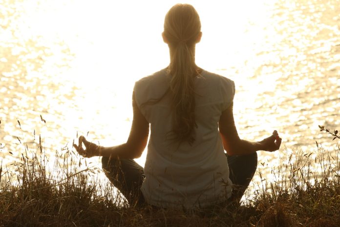 Le migliori posizioni yoga per il benessere del corpo e della mente