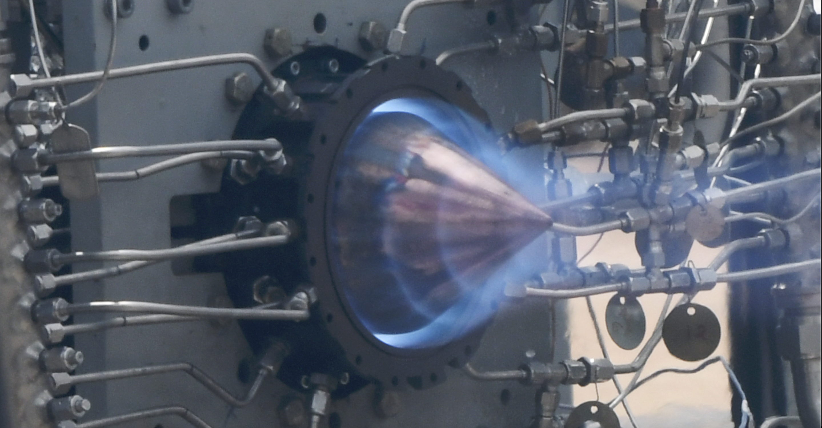 Rotating Detonation Rocket Engine (RDRE).