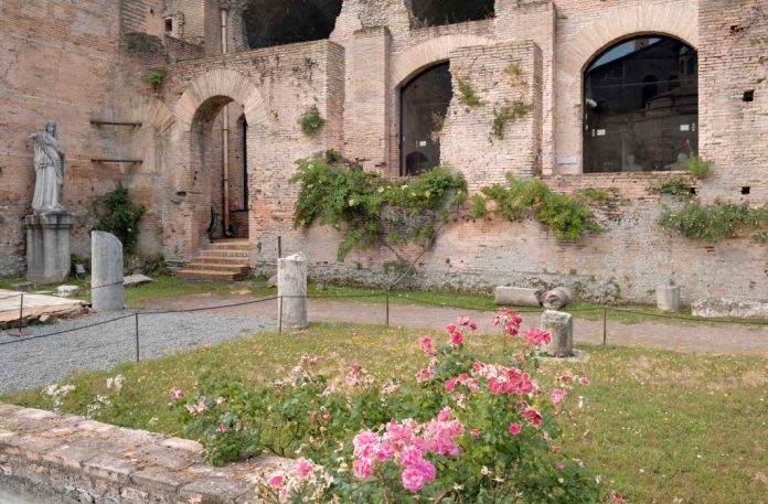 Colosseo, scoperta nuova domus tra Foro Romano e Palatino
