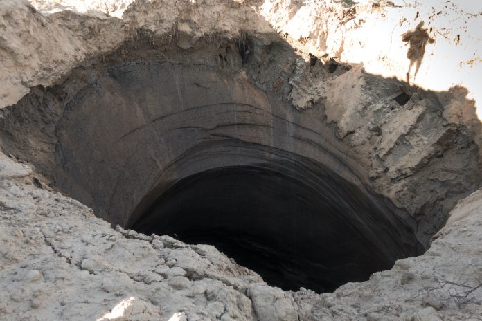 Il mistero dei giganteschi crateri siberiani