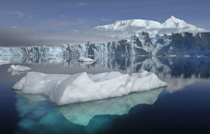Le correnti oceaniche guidano il rapido scioglimento del ghiaccio in Antartide