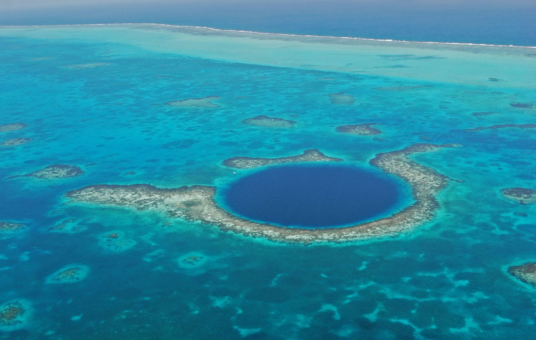 Taam Ja Blue Hole