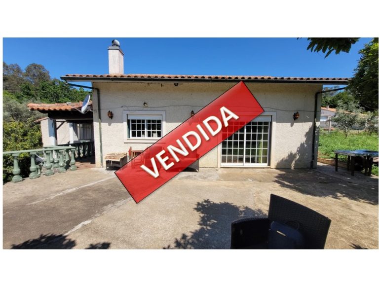 Moradia Isolada com Terreno a 5min Vila