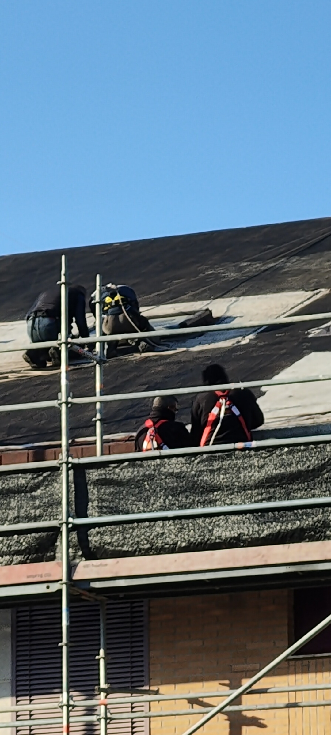 Reparación renovación y rehabilitación en tejado de comunidad de propietarios en valencia
