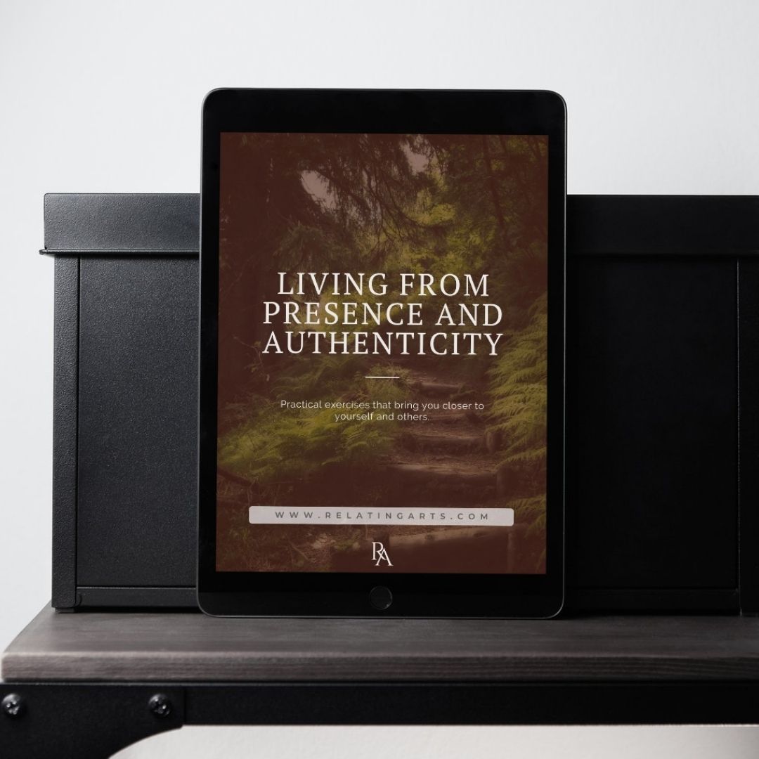 Ebook: Living from presence and authenticity