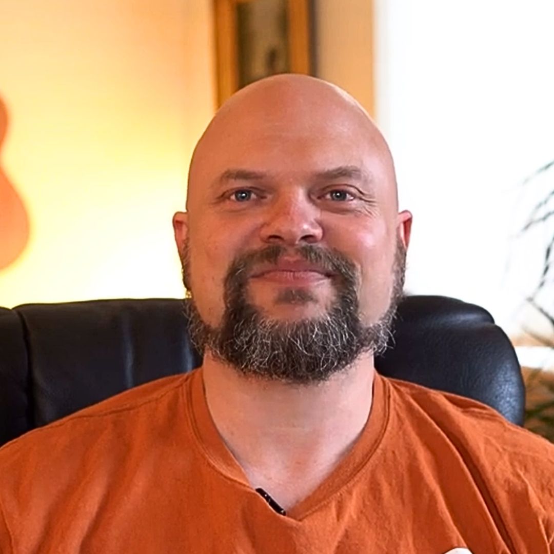 Daniel Brooks featured