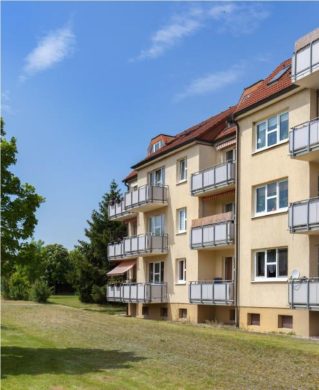 Provisionsfrei: 2-Zimmer-Wohnung in Borna, Kreis Leipzig, 04552 Borna, Dachgeschosswohnung