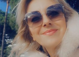 Maryline, 53 ans, Demiromantiqie Asexuel, Femme, Cannes, France