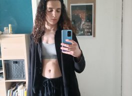 Mya, 20 ans, Travesti, Femme, Lille, France