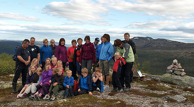 Barnas turlag på Raudfjellet med ordføreren