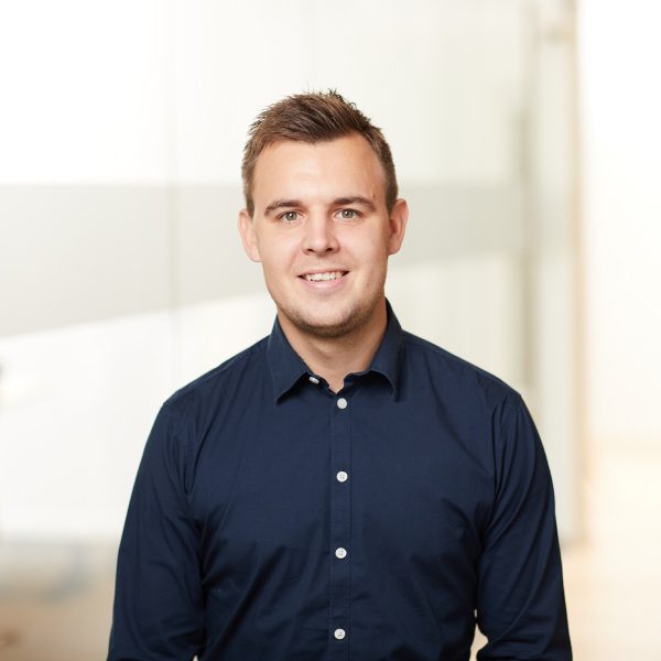 cropped-Revisorhuset-Patrick-2.jpg