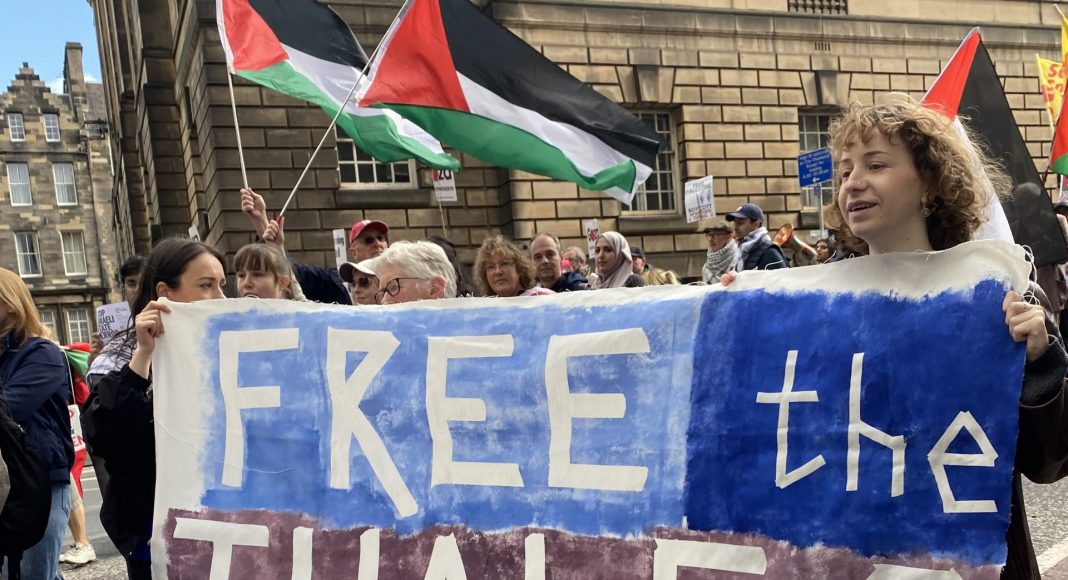 FRFI marches in support of the Thales 5 in Edinburgh