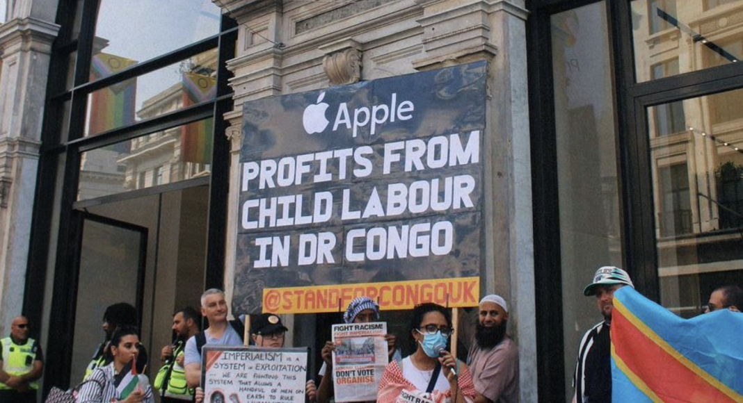Apple Profit from child labour in DR congo